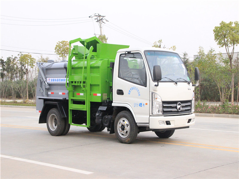 新款凱馬藍(lán)牌餐廚垃圾車（C證可開）